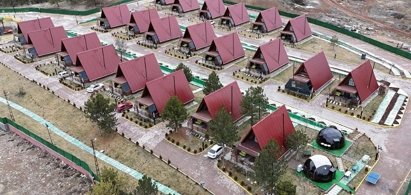 Sivas’ın yeni turizm atağı: Sıcak Çermik bungalov evleri yeniden devrede