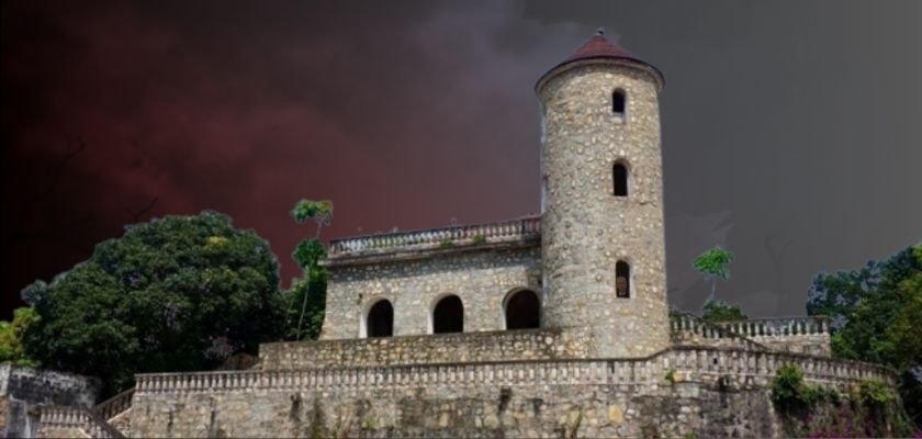 Togo’nun gizemli kalesi turistleri cezbediyor