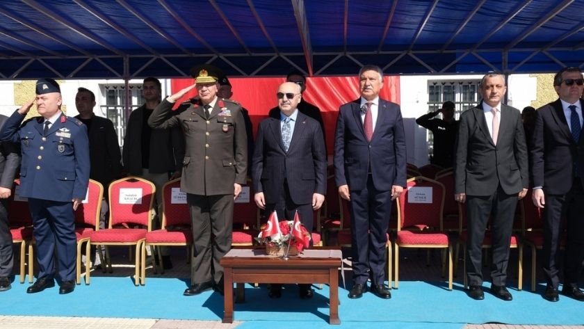 Atatürk’ün Adana’ya gelişinin 102. yıldönümü törenlerle kutlandı