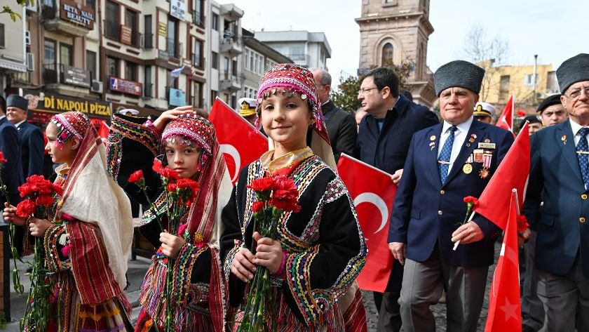 Çanakkale Deniz Zaferi’nin 110. yılı kutlamaları başladı