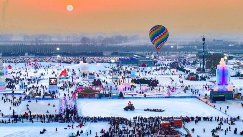 Çin’in buz ve kar turizmi, ekonomisini canlandırıyor