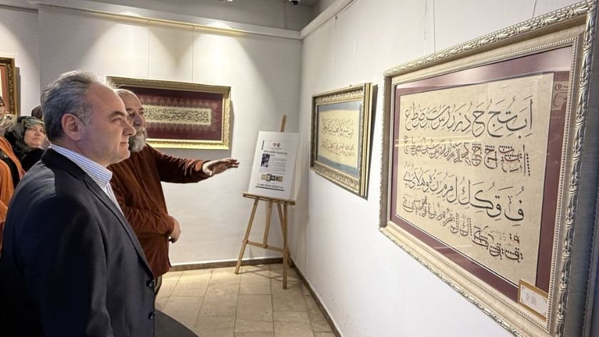 Bekir Er ve öğrencilerinin “Hat Sergisi” açıldı