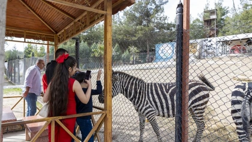 Tarsus Doğa Parkı bayram tatilinde ziyaretçiyle doldu