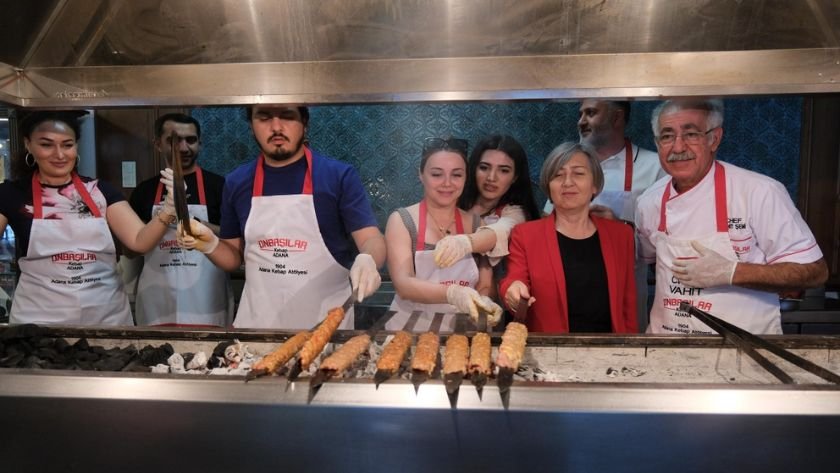 Azeri acenta temsilcileri Adana kebap atölyesi