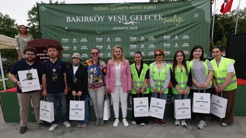 Bakırköy Belediyesi çevre bilinci için şenlik düzenledi