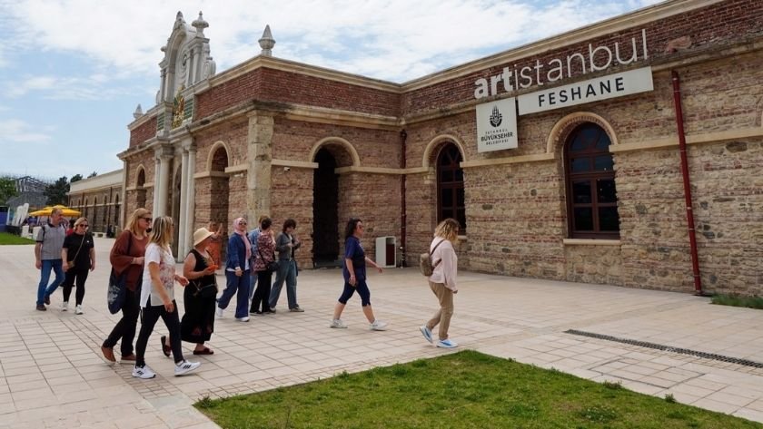 Beylikdüzü Belediyesi müze gezileriyle fark yarattı