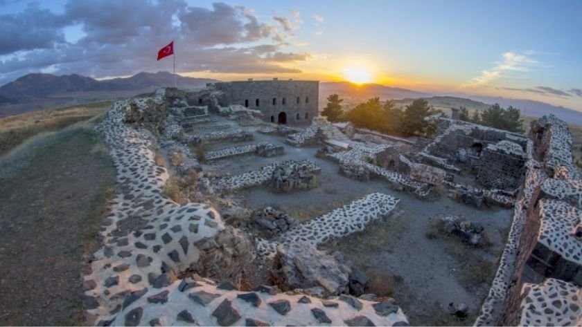  Doğu Cephesi Tarihi Alan Başkanlığı