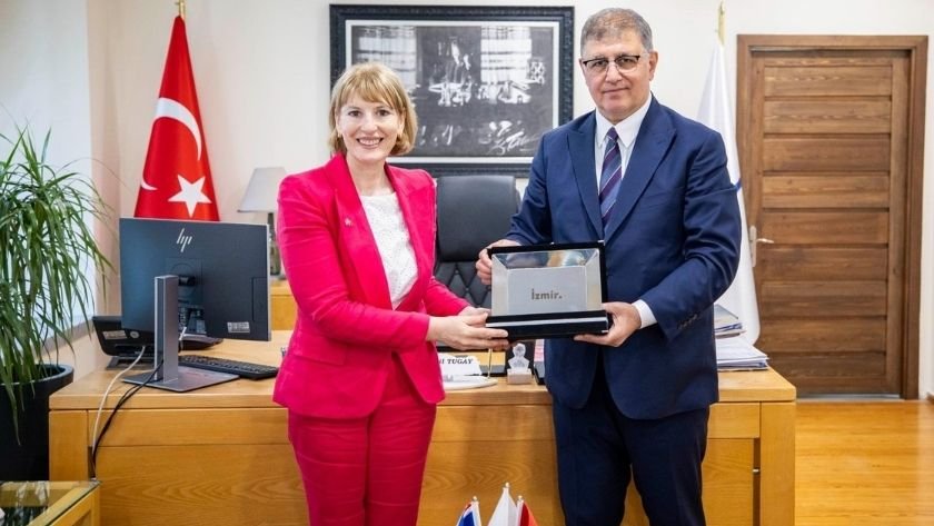 İngiltere Büyükelçisi İzmir ziyareti