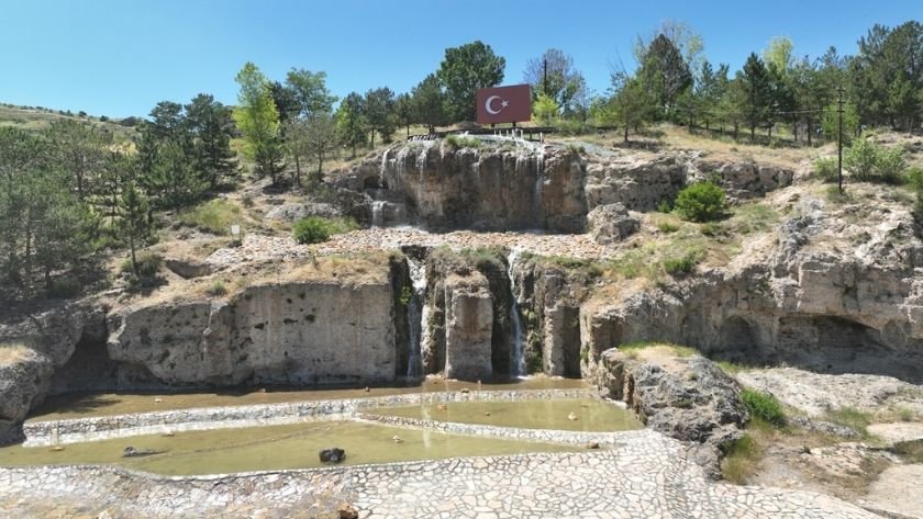 Paşabahçe şelalesi 