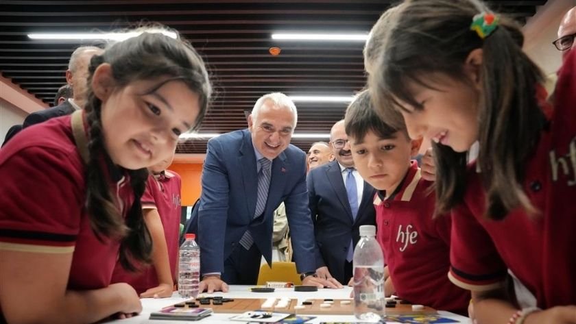 Balıkesir halk kütüphanesi üretim odaklı dönüşümü başlattı