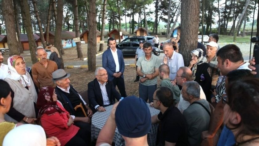 Çınarsuyu Tabiat Parkı yaz sezonunda dolup taşıyor