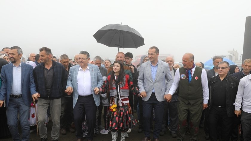 Hıdırnebi yaylası şenliklerle renkli anlara sahne oldu