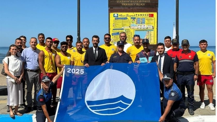 İnkumu plajı beşinci kez Mavi Bayrak aldı