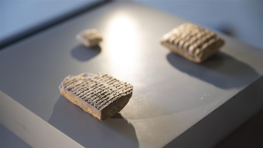 Türkiye Irak’a çivi yazılı tabletleri iade etti