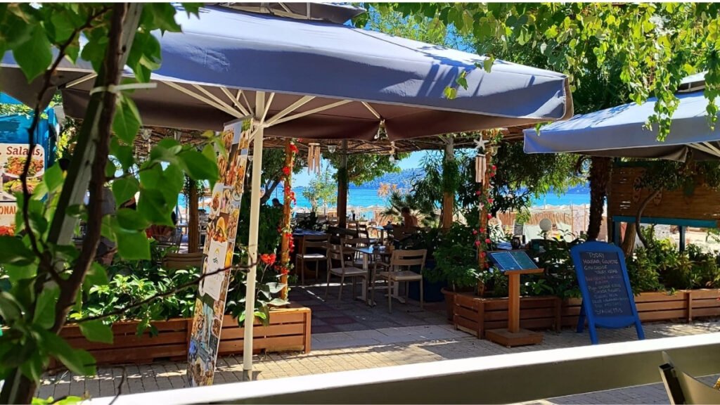 Cavo d’Oro Golden Beach