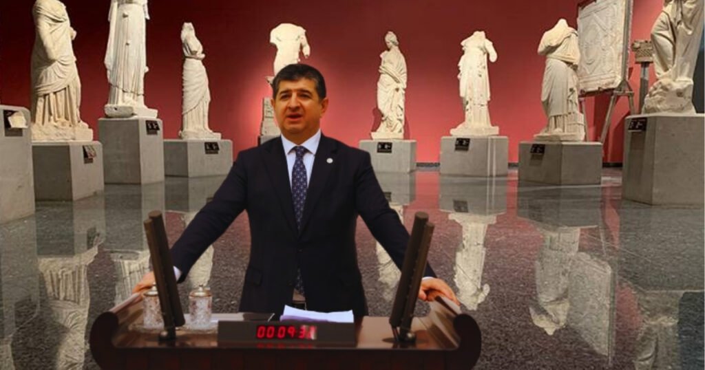 Antalya Arkeoloji Müzesi yıkımı