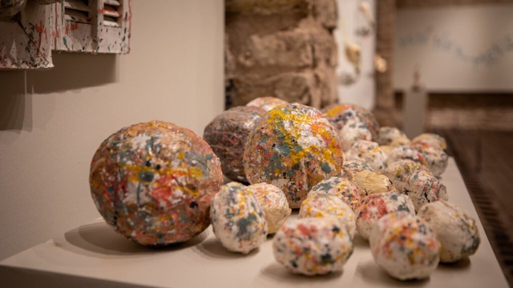 Bir Kere Oldum Bin Kere Doğdum sergisi