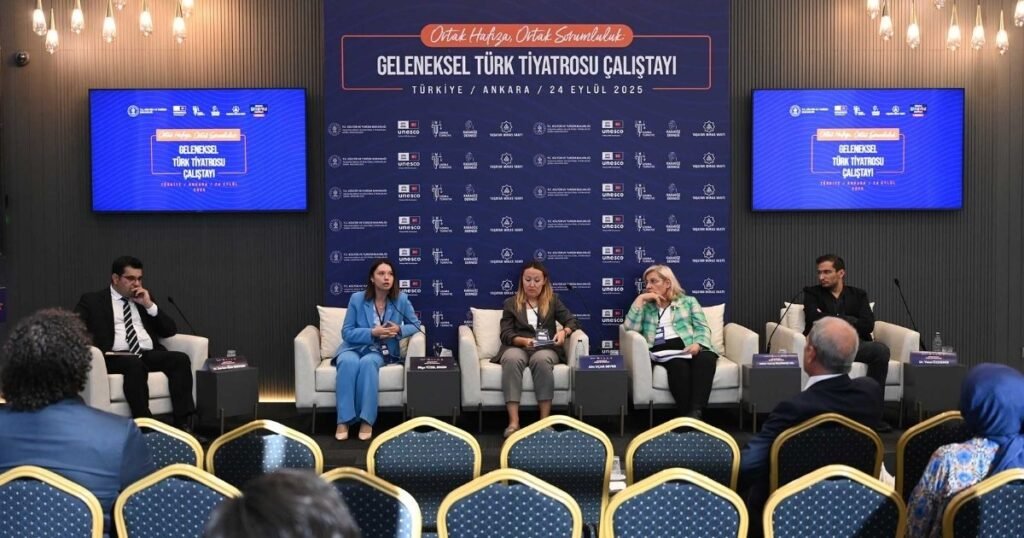Geleneksel Türk Tiyatrosu Çalıştayı