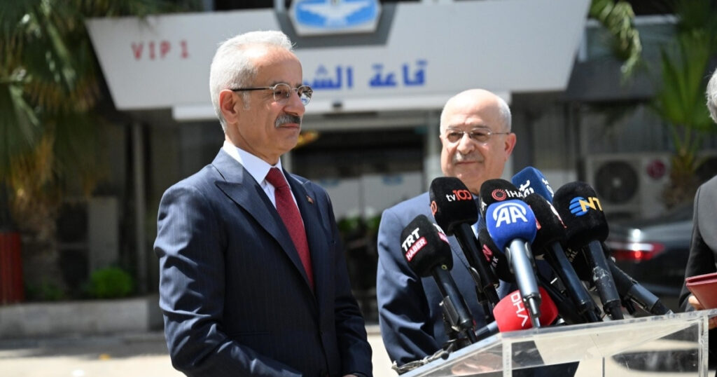Şam Havalimanı ILS ve radar desteği