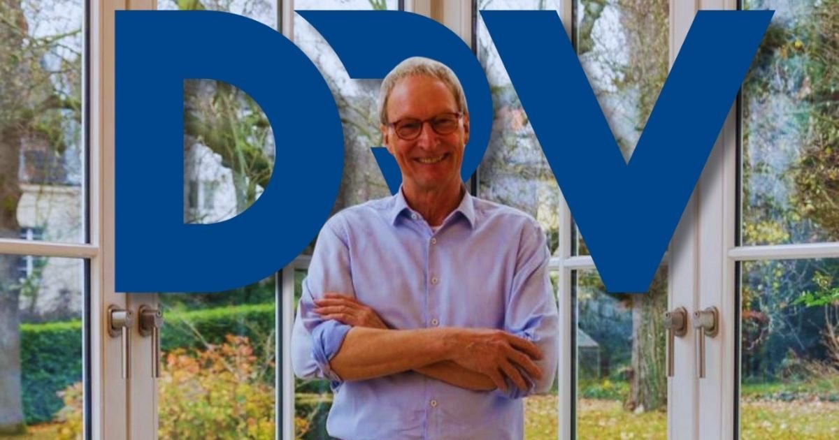 Seyahat acentaları birliğinde adaylık bırakıldı: artık koltuk gençlerin