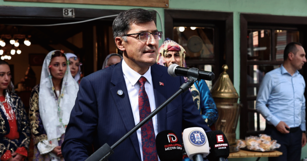 Yüksek Kahve ve Dostlar Konağı - TurizmPolitika Yüksek Kahve ve Dostlar Konağı açılışı