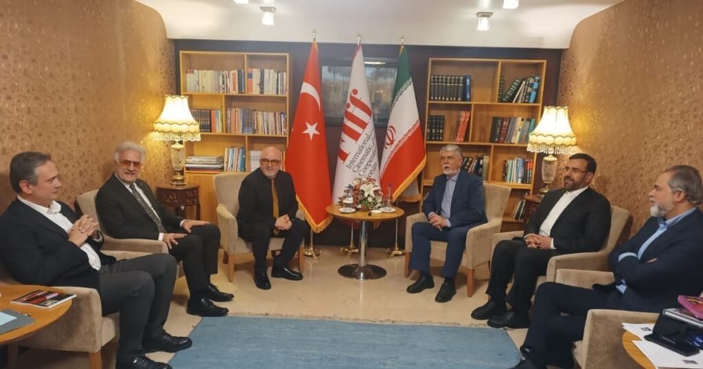 Karadağlı ve Güven, İran Kültür Bakanı ile Şiraz’da bir araya geldi.