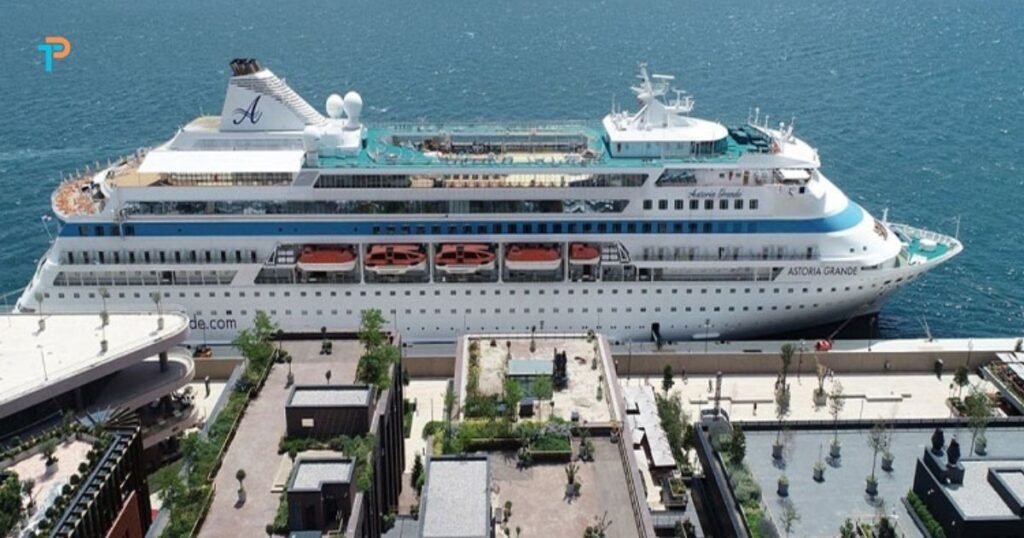 Türkiye kruvaziyer turizmi 2026’da 3 milyon yolcu hedefliyor